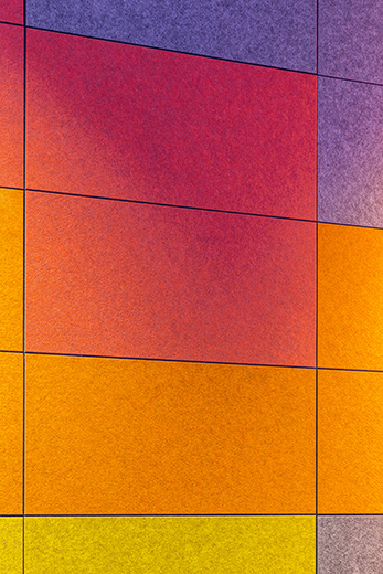 V-Plate